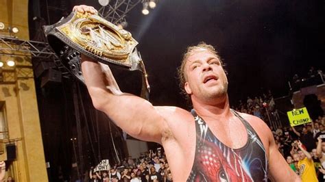 5 ways RVD title run should've been different