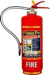 A Class Water Co2 Cartridge Type Fire Extinguisher Capacity 9 Ltr At