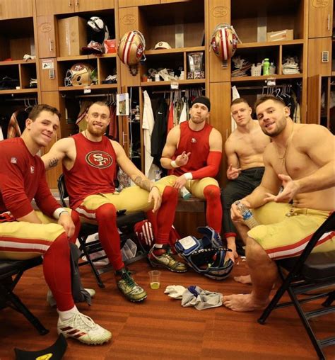 Pin By Donna Romano On Joey Bosa Nfl Football 49ers Cute Football Players Nfl Wives