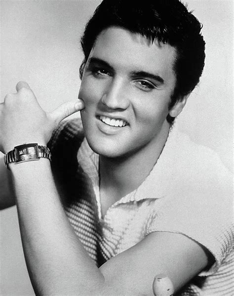 Young Elvis Presley Smiling Photograph by Globe Photos - Fine Art America