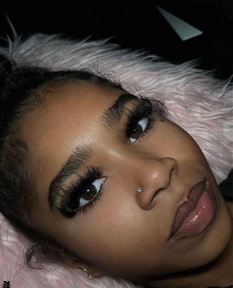 Pin by Azure ᥫ on Lashes Wispy lashes Pretty lashes Lash