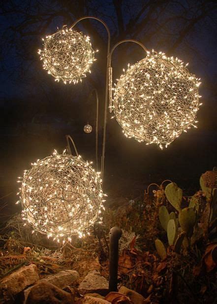 Amazing Outdoor Christmas Decorations Sofisty Homedecorations