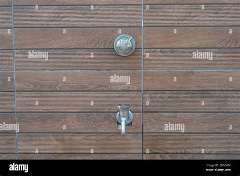 Outdoor shower at the resort Stock Photo - Alamy