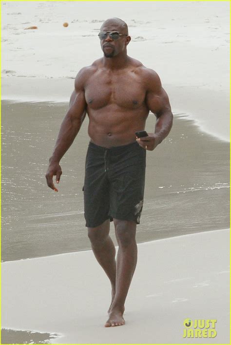 Terry Crews Shows Off Ripped Shirtless Body In Rio De Janiero Photo