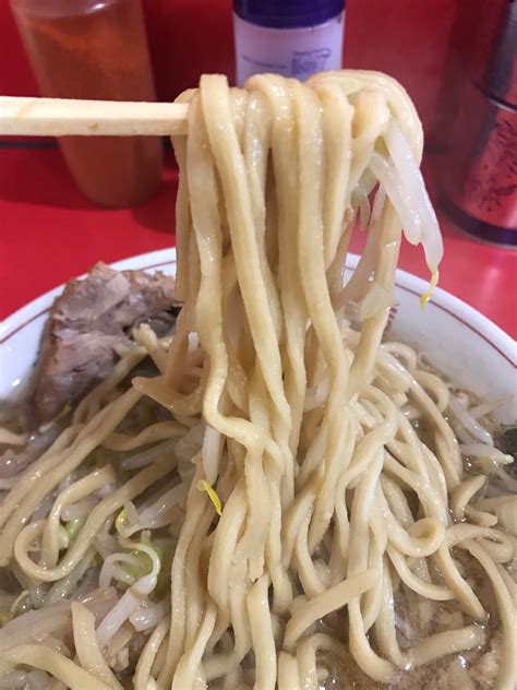 智大es On Twitter ラーメン二郎 千葉店 小ラーメン ニンニク少し ヤサイ アブラ 久しぶりの千葉店 しょっぱめの非乳化