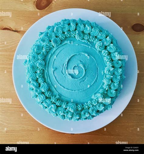 Buttercream Swirl Hi Res Stock Photography And Images Alamy