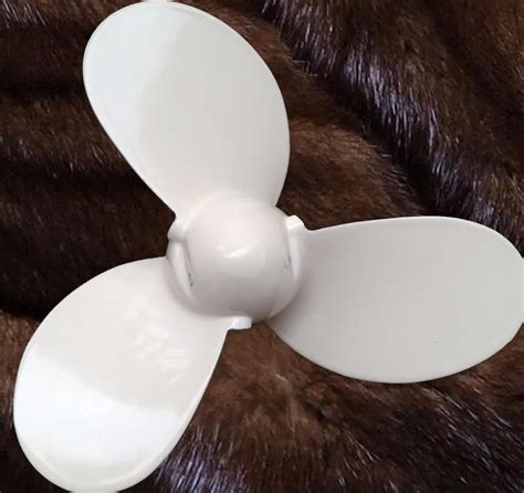 Free Shipping Aluminum Propeller For Yamaha Honda Hp Hp Hp