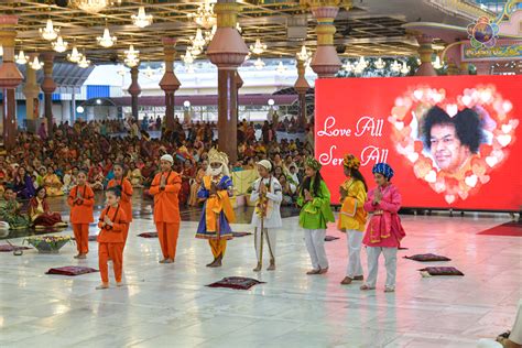 Gujarati New Year Celebrations Nov Dance Drama Presentations