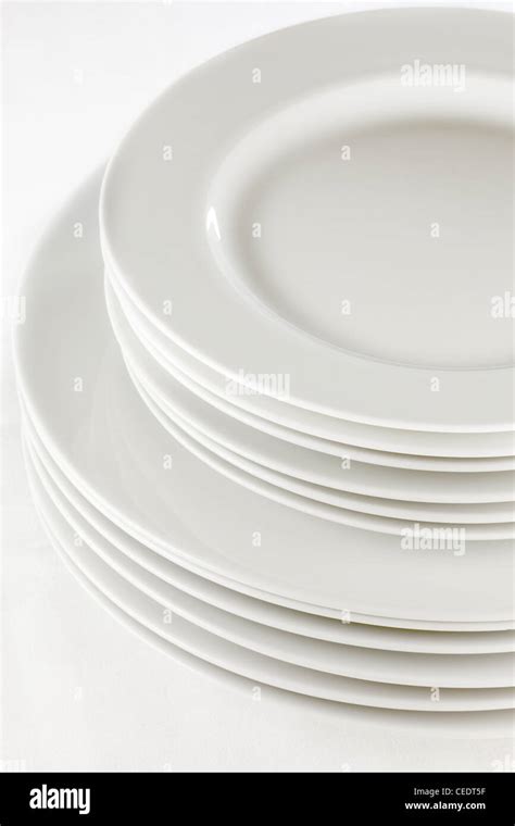 Plates Hi Res Stock Photography And Images Alamy