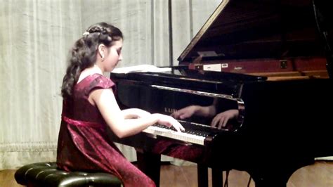 Candelaria Olivera plays Franz Schubert Marcha Militar opus 51 Nº 1