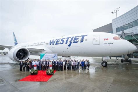 WestJet Get Its First Boeing 787-9 Dreamliner