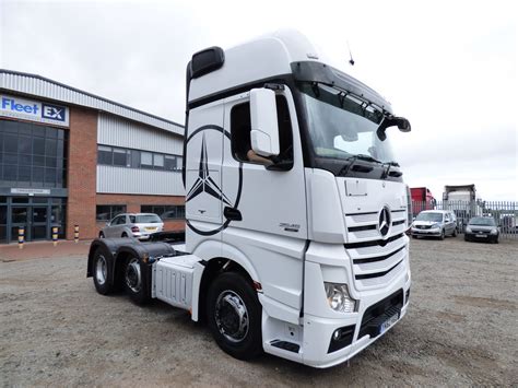 MERCEDES ACTROS 2545 GIGASPACE 6X2 TRACTOR UNIT 2012 YK62 KUD Fleetex