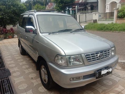 TOYOTA KIJANG LGX Tahun 2000 Mobil Motor Mobil Untuk Dijual Di