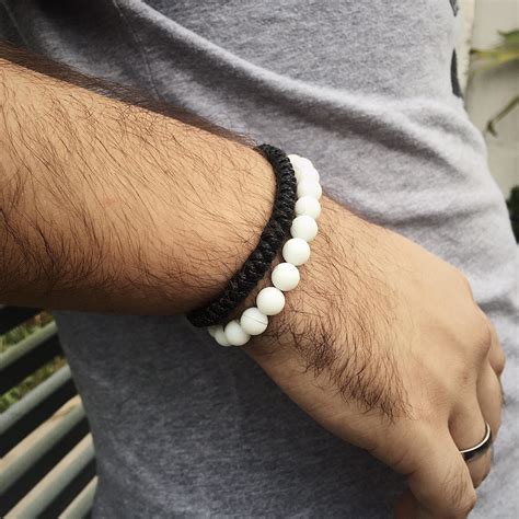 Pulseiras em Pedra Natural Ônix Branco e Fio Encerado Elo7