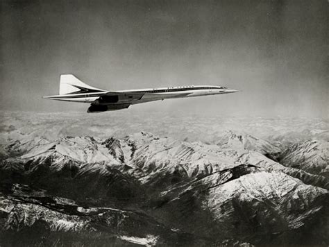 Concorde Air France au dessus des Pyrénées - Photo Memory