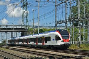 Rabe Auf Der S F Hrt Beim Bahnhof Muttenz Ein Bahnbilder De