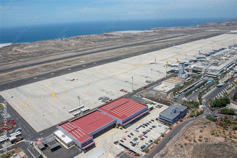 Foto A Rea Del Aeropuerto Reina Sof A En La Costa De El M Dano En El