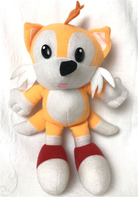 Sonic Plush - Sonic The Hedgehog Collectibles