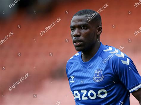 Niels Nkounkou Everton Editorial Stock Photo Stock Image Shutterstock