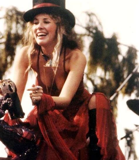 30 Vintage Stevie Nicks Photos Page 13 Of 31 Yeah Motor