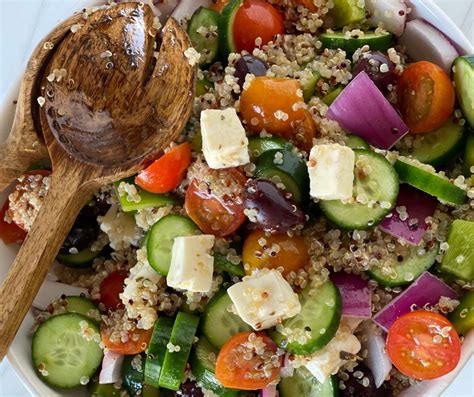 Ensalada Griega Con Quinoa La Soleta Arte En Cocina