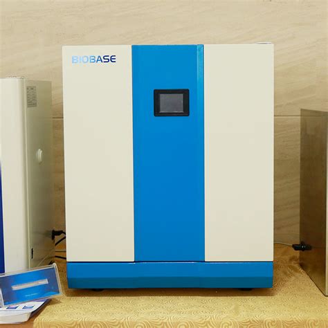 Biobase 50L 100L Touch Screen Constant Temperature Incubator For Lab