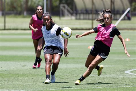 Futebol Feminino: Corinthians encerra preparação para a Supercopa