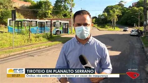 Equipe de afiliada da Globo é ameaçada ao vivo por criminosos