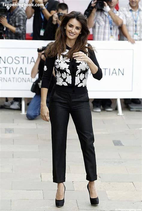 Pen Lope Cruz Penelopecruzoficial Nude Onlyfans Leaks Fappening Page Fappeningbook