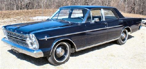 1966 Ford Galaxie 500 4dr Sedan