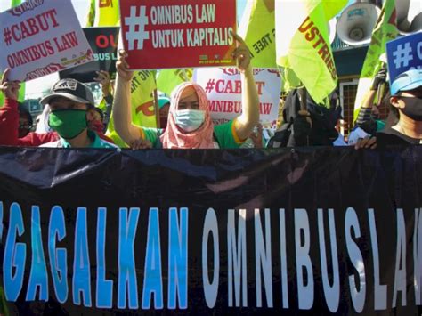 Ini 5 Poin Omnibus Law UU Cipta Kerja Yang Ramai Dikecam Oleh Buruh