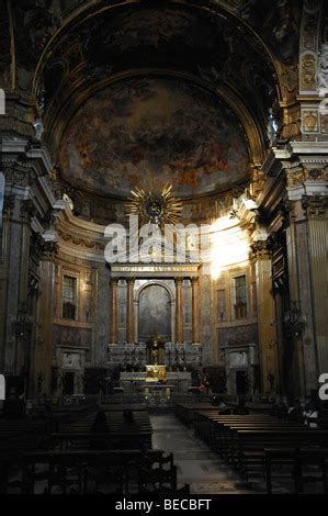 View Of The Altar And Dome At Chiesa Del Gesu Rome Stock Photo Alamy