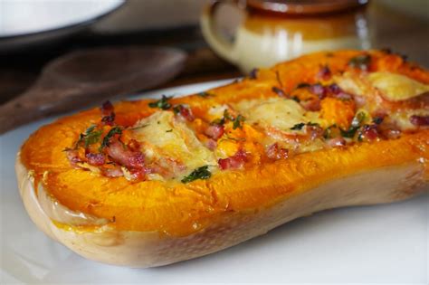 Butternut Farcie Au Fromage Et Aux Lardons Aux Fourneaux