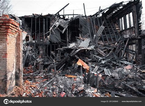 The Old Wooden Burned Down House A View From Inside — Stock Photo