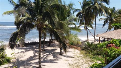 Pointe Noire Des Plages Interdites Aux Congolais Par Des Blancs