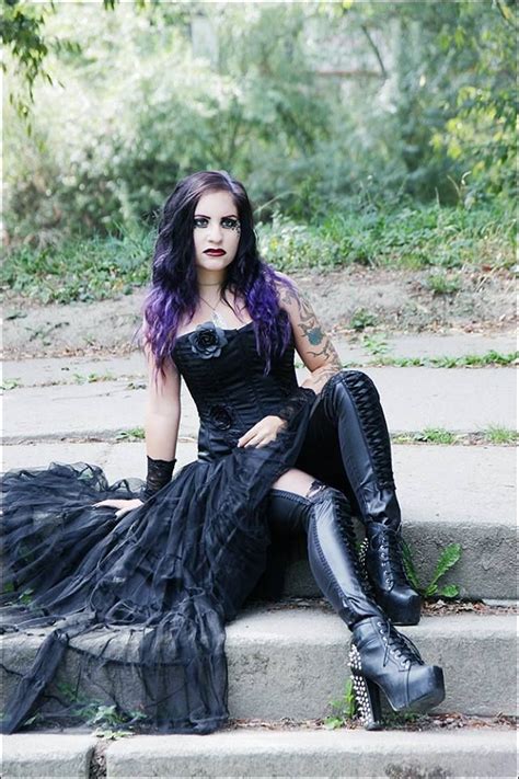 Goth Punk Emo † Edgy Fashion Alternative Fashion Dark Dress