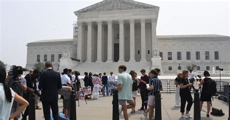 Live Updates Supreme Court Strikes Down Affirmative Action In College