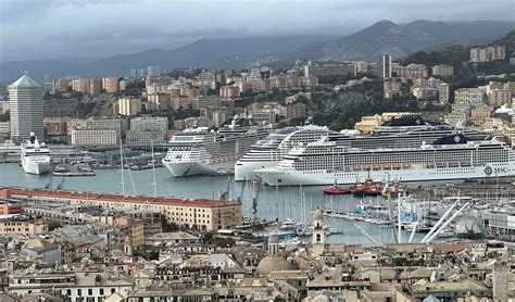 Genova Grandi Numeri Per Stazioni Marittime Oltre Mila Passeggeri