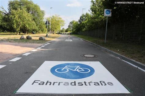 Radroute Franken Erste Fahrradstra E In Stralsund Wird Ffentlich