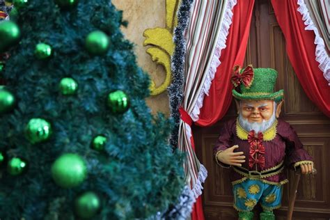 Fábrica do Papai Noel vai movimentar natal do Palácio Rio Negro