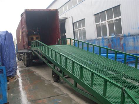 Mobile Container Loading Dock Ramps Yard Ramp Loading Support