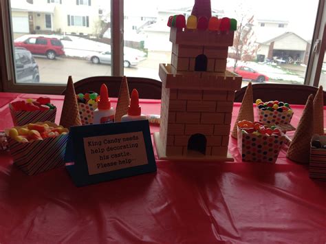 Party Game Decorate King Candys Castle With Candy Found Castles At