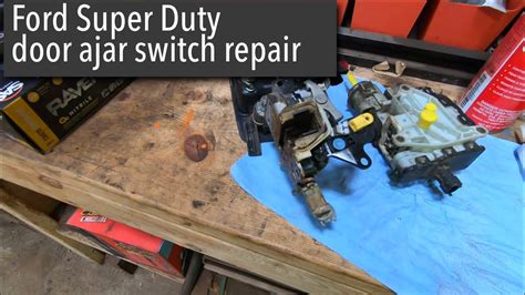 2006 Ford F150 Door Ajar Switch Location