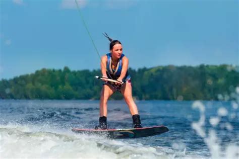 Campeonato Argentino De Wakeboard En El Lago De Salto Grande