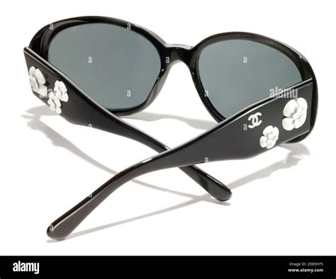 Chanel sunglasses hi-res stock photography and images - Alamy