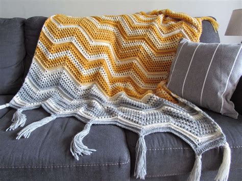 How To Crochet A Puff Stitch Chevron Blanket This Pixie Creates