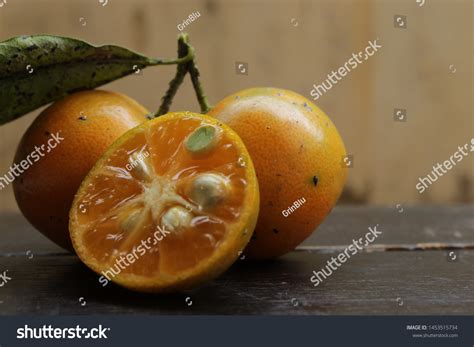 Jeruk Kasturi Indonesian Calamansi Close Stock Photo 1453515734 | Shutterstock