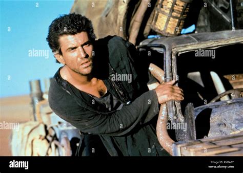 Mel Gibson Mad Max Beyond Thunderdome 1985 Stock Photo Alamy