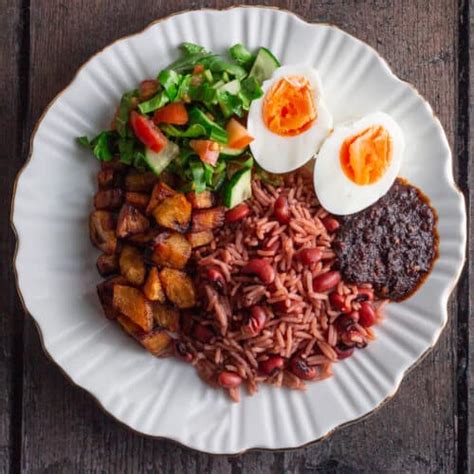 Easy Ghanaian Waakye · eat well abi