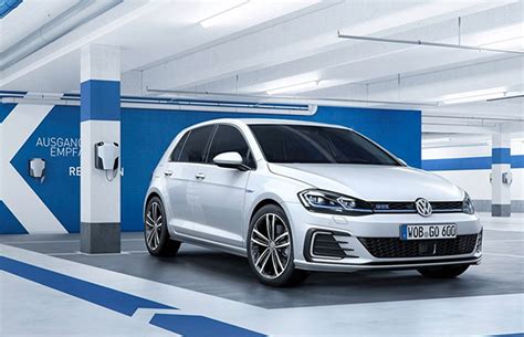 Officieel Volkswagen Golf Facelift 2017 GroenLicht Be